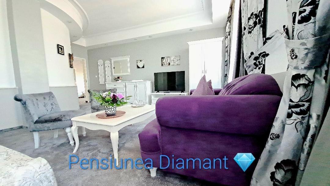 Ghimbav Pensiunea Diamant מראה חיצוני תמונה